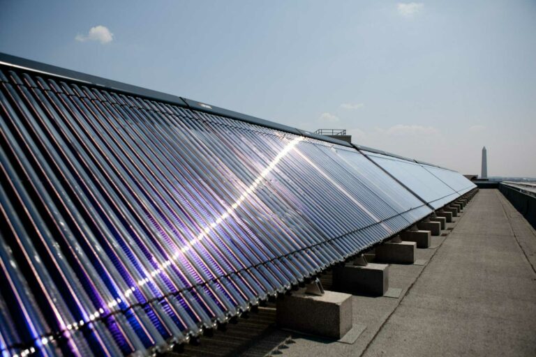 industrial solar energy systems advantages for business